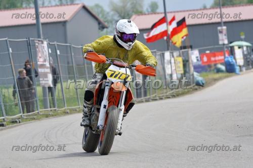 DSC01975 (1400)