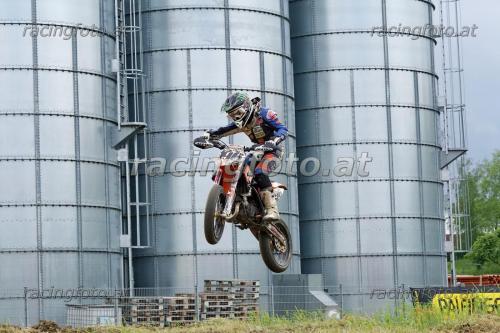 DSC02558 (1400)