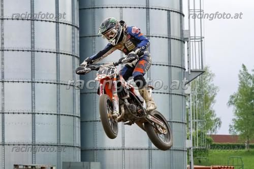 DSC02592 (1400)