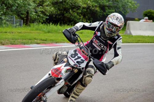 DSC02212 (1400)