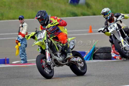 DSC05402 (1400)