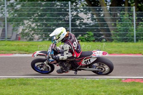DSC05480 (1400)
