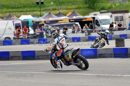 DSC05670 (1400)