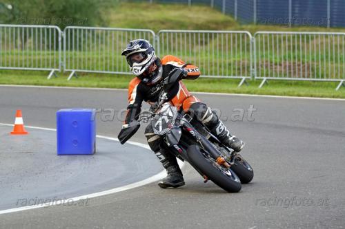 DSC05983 (1400)