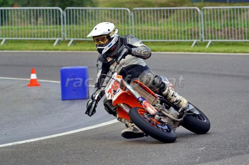 DSC05986 (1400)