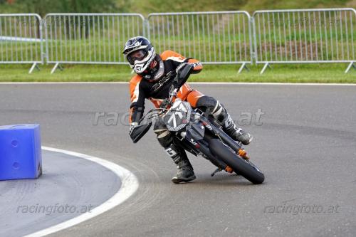 DSC06014 (1400)
