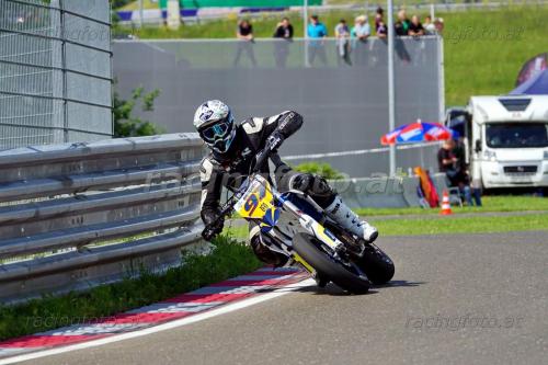 DSC07030 (1400)