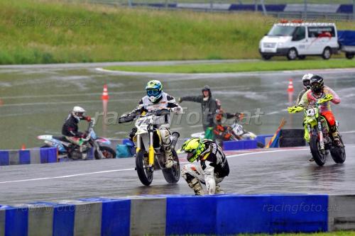 DSC08044 (1400)