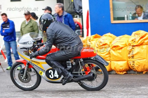 DSC01885 (1400)