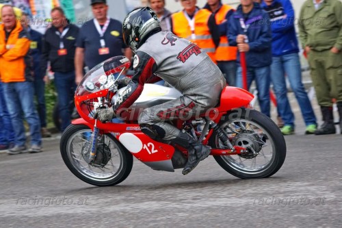 DSC01943 (1400)