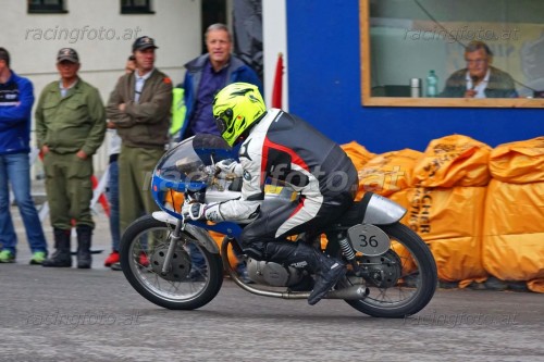 DSC01954 (1400)