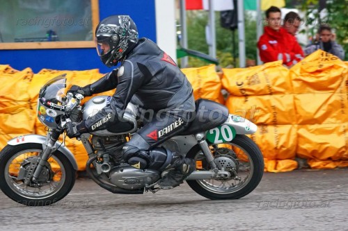 DSC01962 (1400)