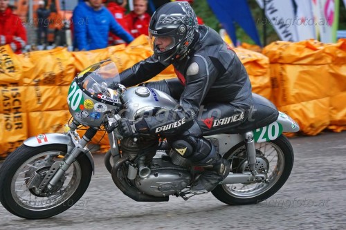 DSC02011 (1400)