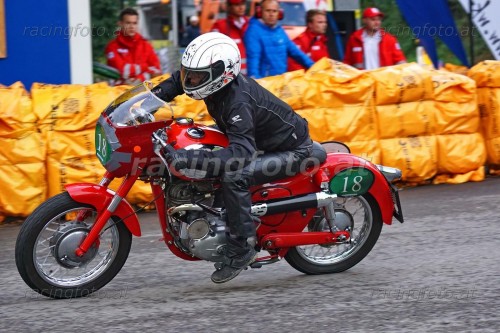 DSC02062 (1400)