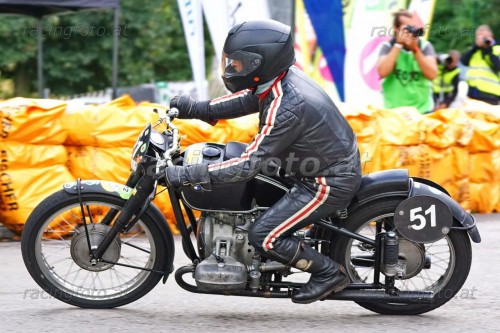 DSC02273 (1400)