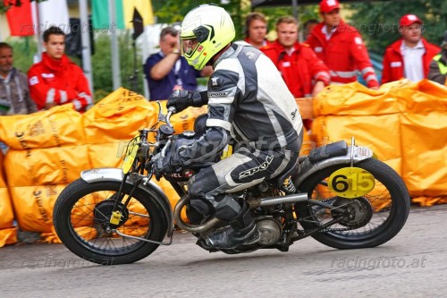 DSC02322 (1400)
