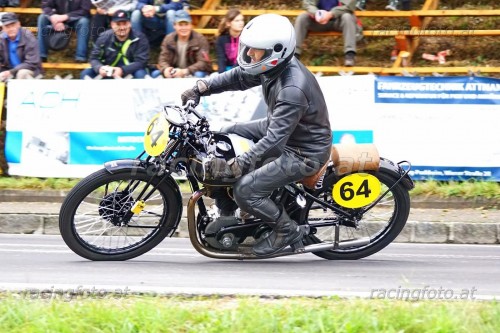 DSC02403 (1400)