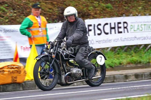 DSC02443 (1400)