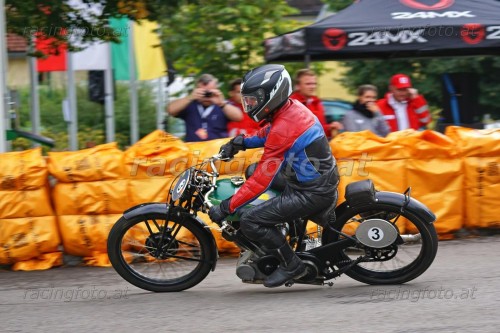 DSC02469 (1400)