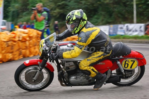 DSC02479 (1400)