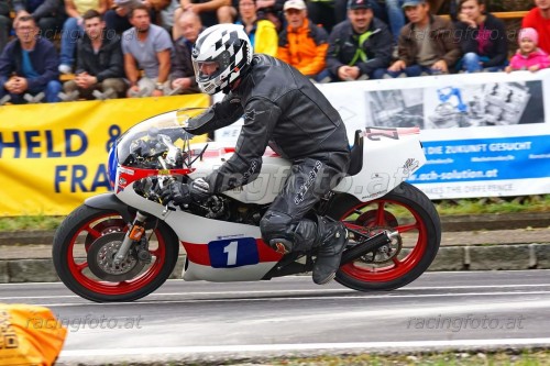 DSC02566 (1400)