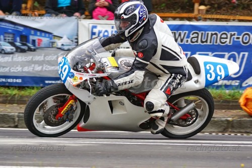 DSC02575 (1400)