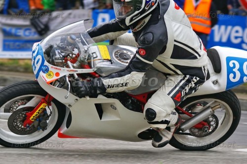 DSC02577 (1400)