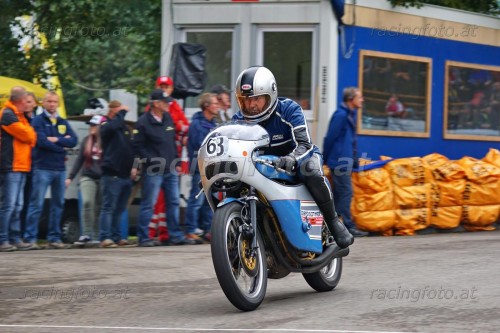 DSC02882 (1400)