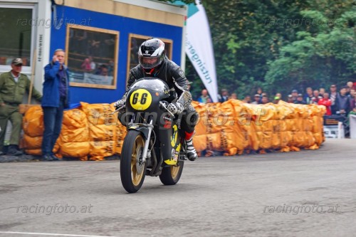 DSC02935 (1400)