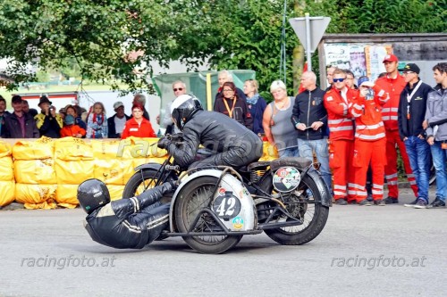 DSC05865 (1400)