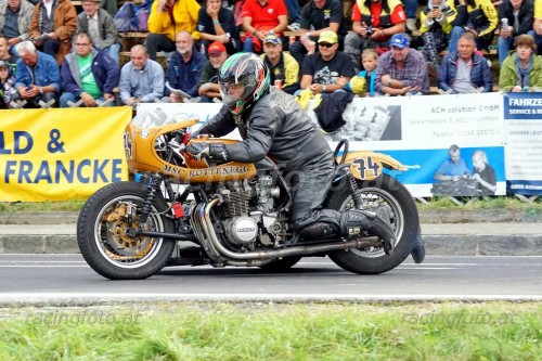 DSC05879 (1400)