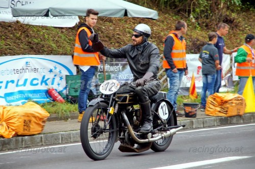 DSC09002 (1400)