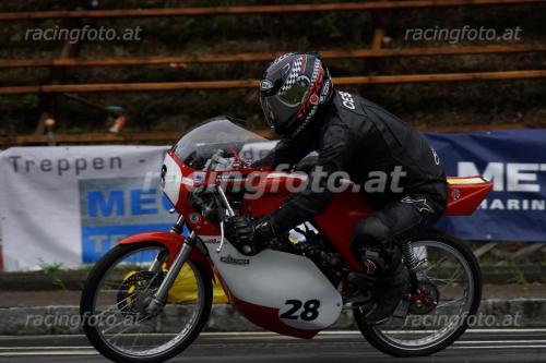 #28 Andreas Gessl