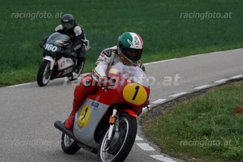 #1 Giacomo Agostini