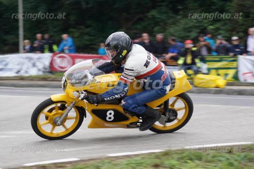 #8 Manfred Stein