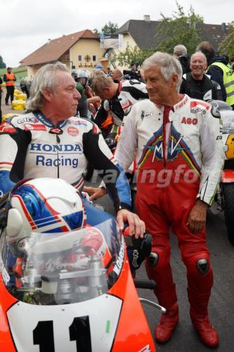 #11 Wayne Gardner & #1 Giacomo Agostini